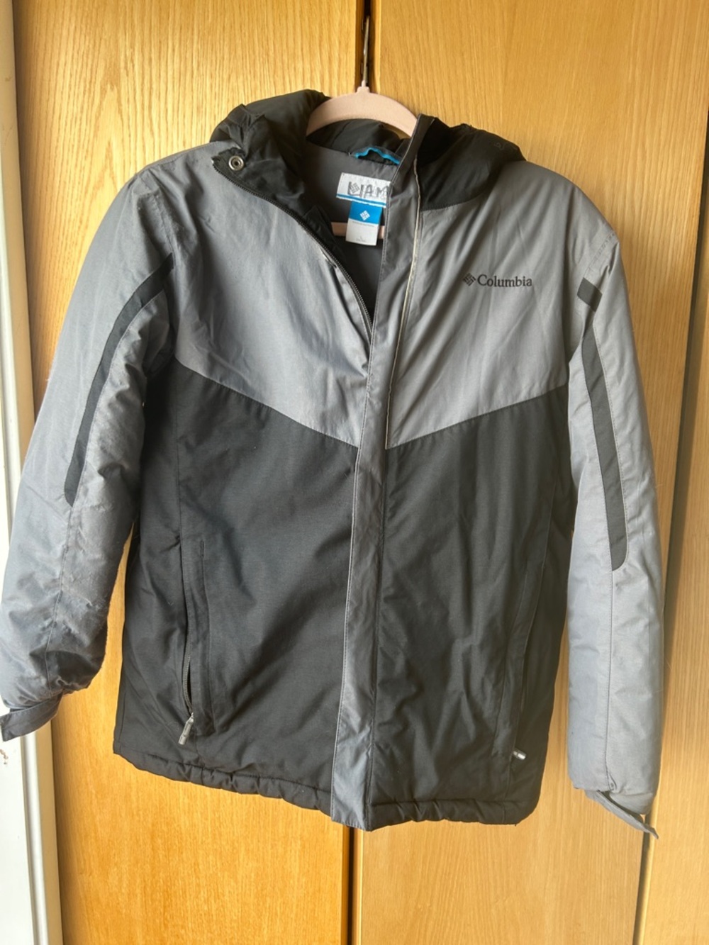 Columbia Grey & Black Hooded Outdoor Jacket boys Large